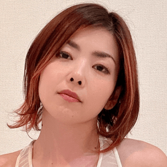 こばやしさとみ